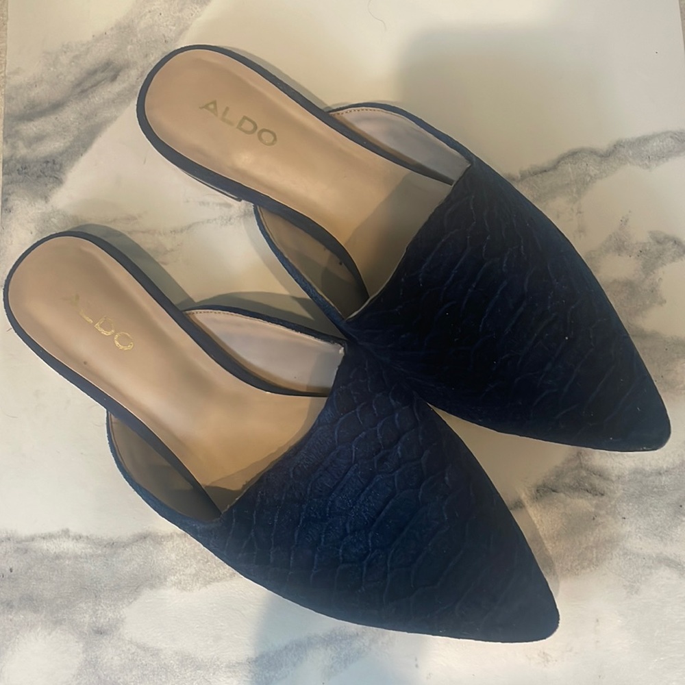 Aldo slip on loafers size 6